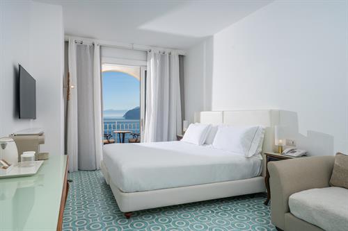 Camera Superior - BALCONE VISTA MARE 